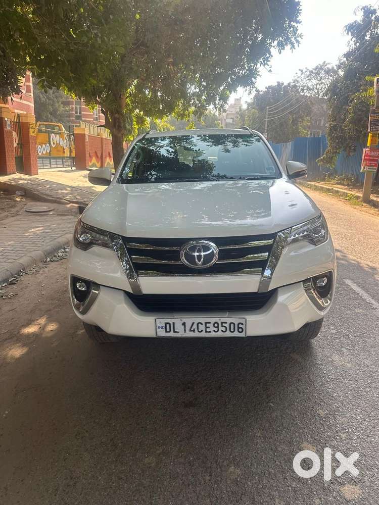 Toyota Fortuner 3.0 4x2 Automatic, 2020, Diesel