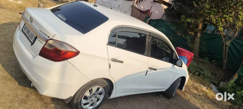 Honda Amaze 2016