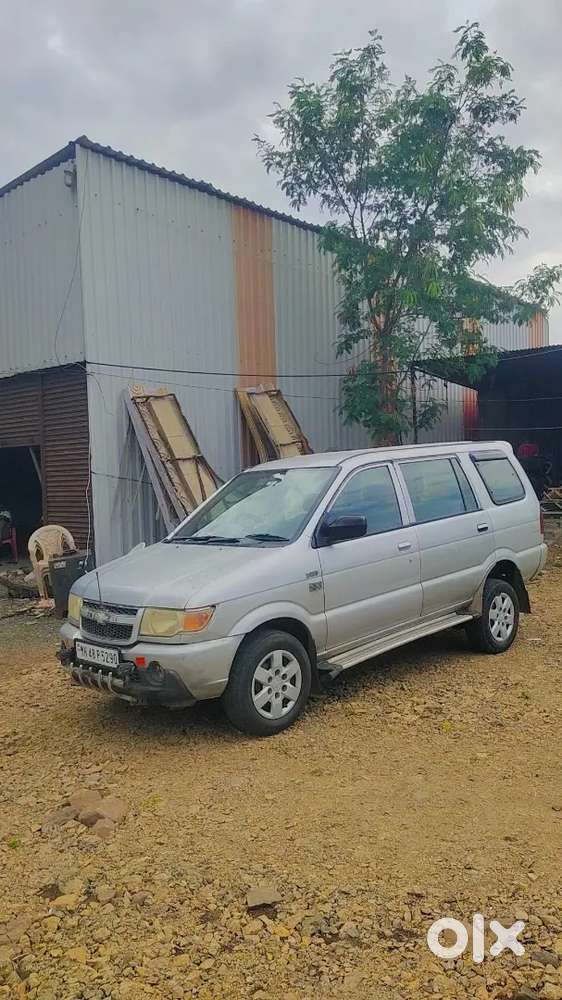 Chevrolet Tavera Neo 2013 Diesel 200000 Km Driven