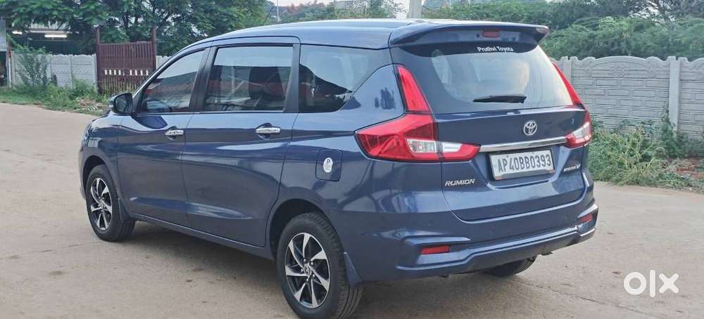Toyota Rumion V Mt, 2023, Petrol