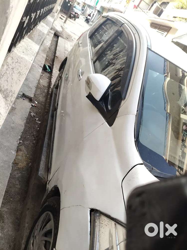 Maruti Suzuki Ertiga 2018 Cng & Hybrids 90000 Km Driven