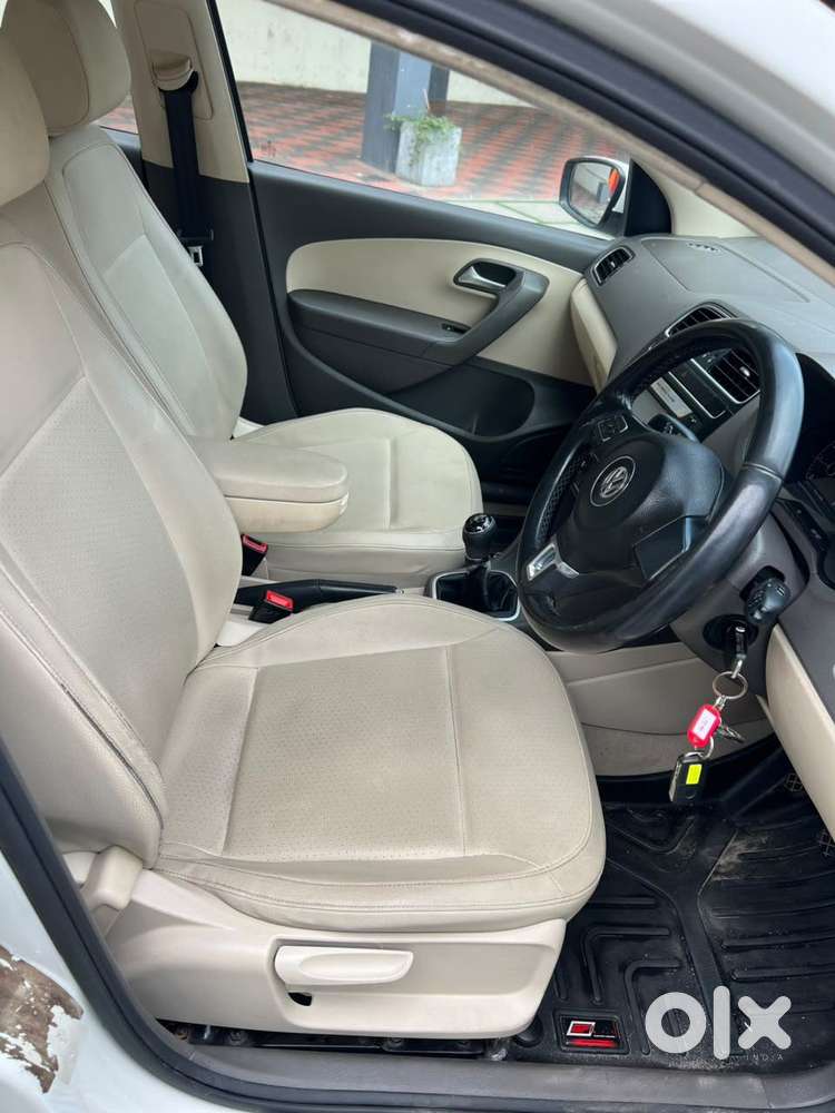 Volkswagen Vento Petrol Highline, 2013, Petrol