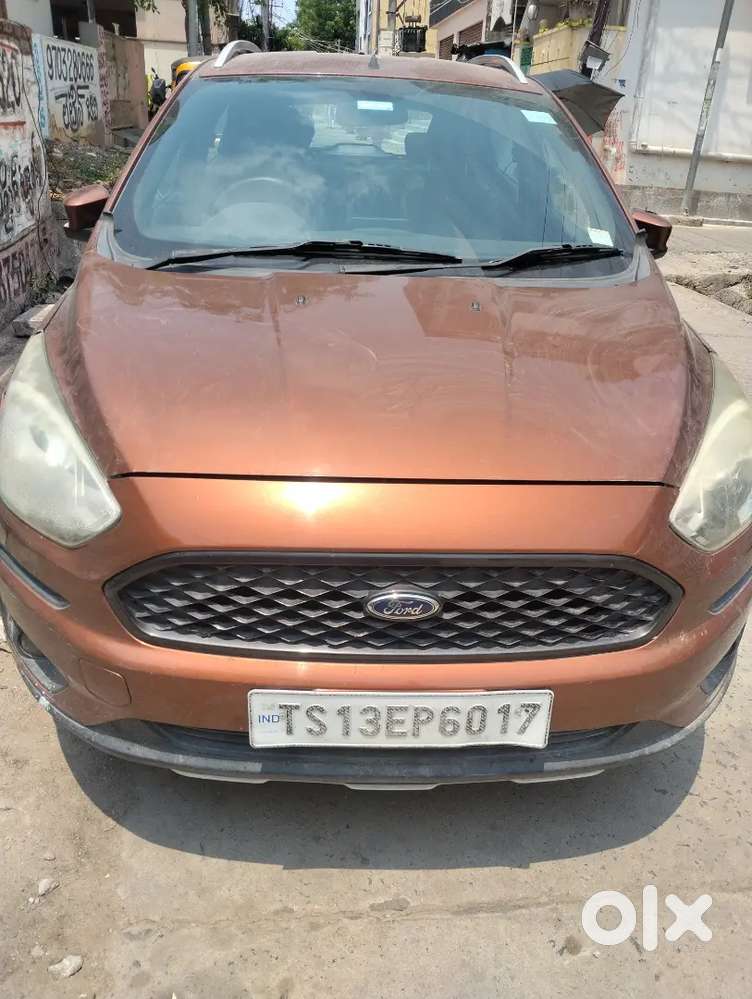 Ford Freestyle 2019 Petrol 98000 Km Driven