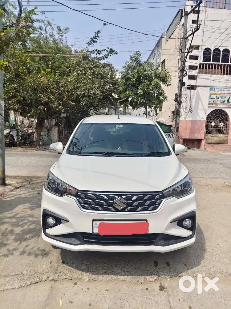 Maruti Suzuki Ertiga 2023 Petrol Well Maintained