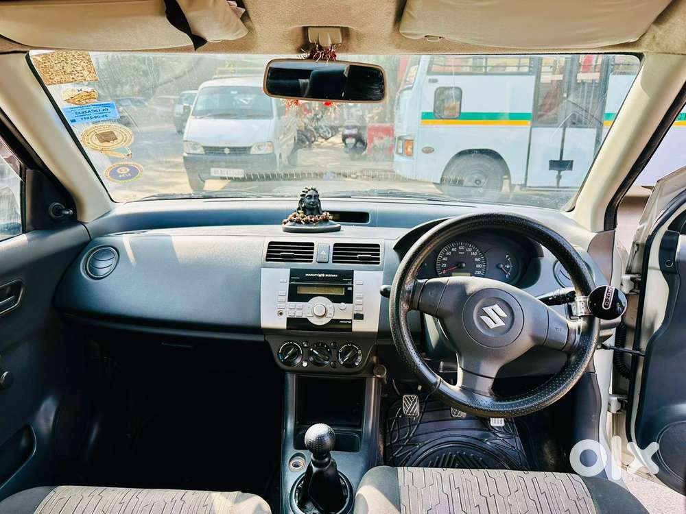 Maruti Suzuki Swift Dzire Lxi Option, 2011, Cng & Hybrids