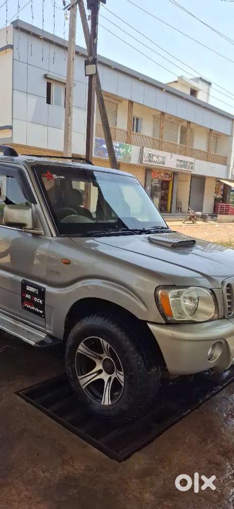Mahindra Scorpio 2008