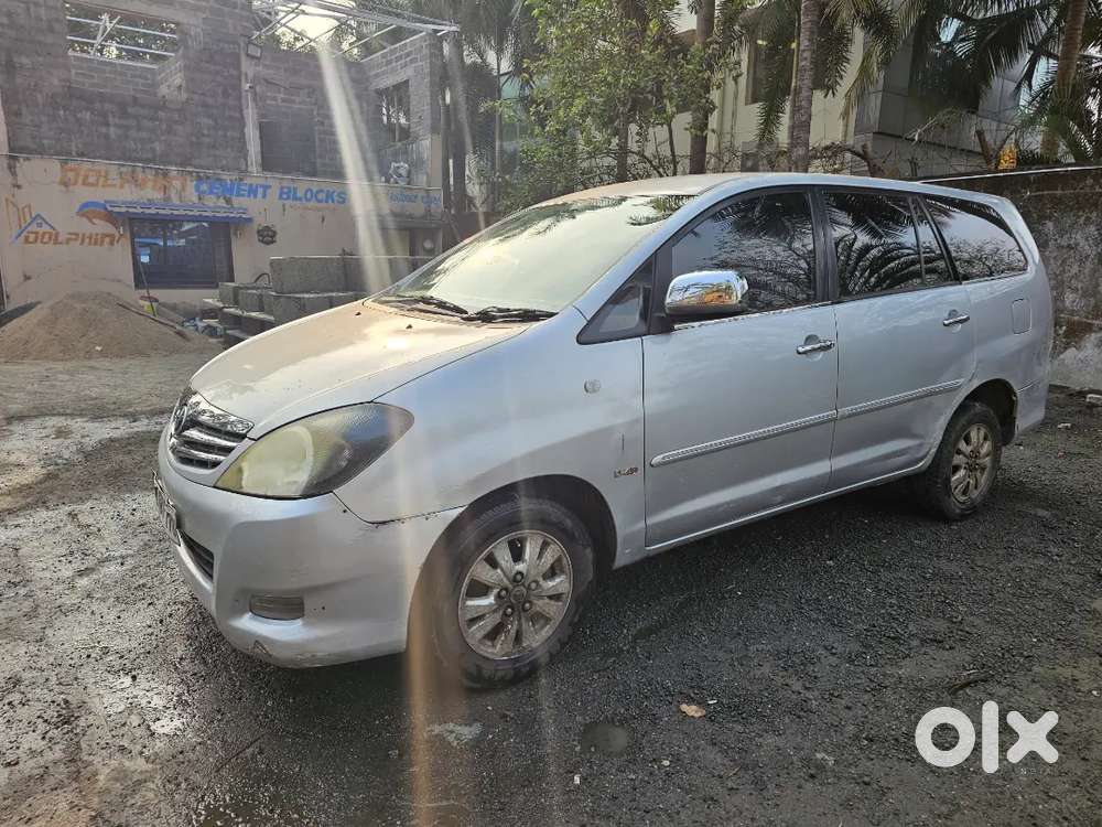 Toyota Innova Z Top End Model