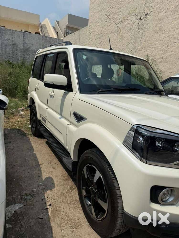 Mahindra Scorpio S9 Diesel 2020