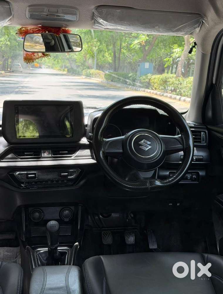 Maruti Suzuki Swift 1.2 Lxi (o), 2025, Petrol