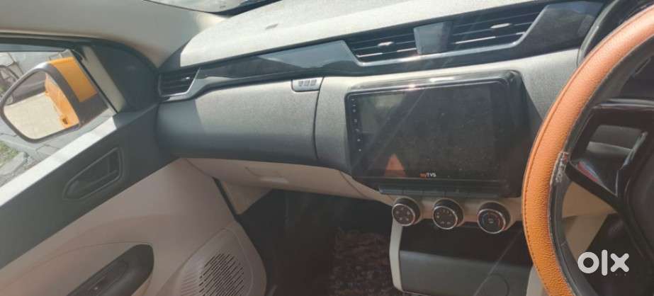 Renault Triber Rxt, 2021, Petrol