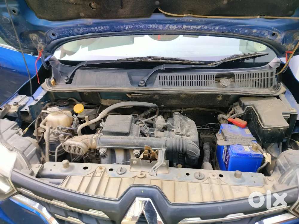 Renault  Triber 4 Naya New Battery Side Mirror Tuta Hua Hai Bus