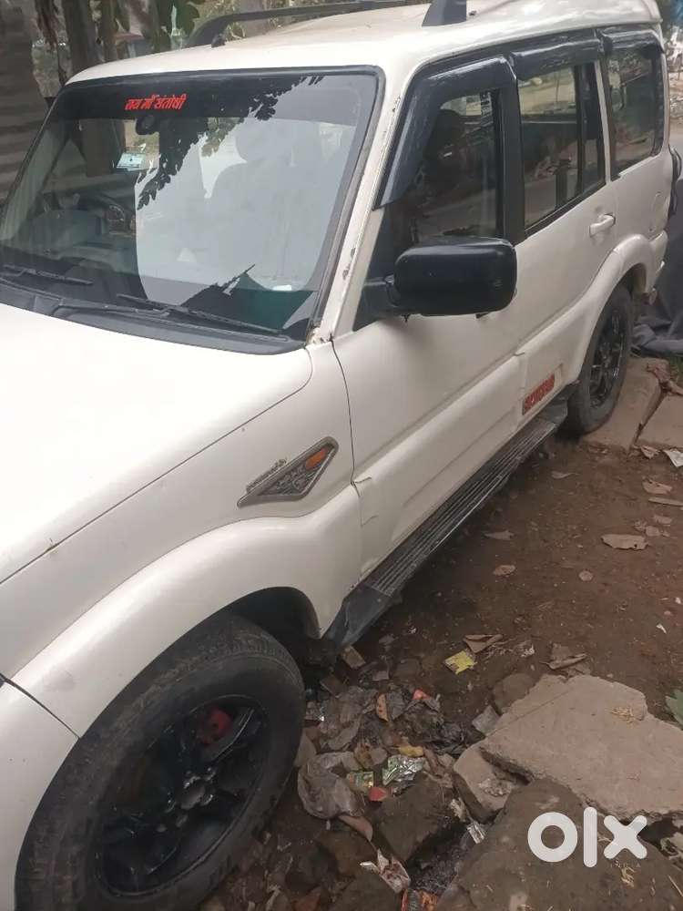 Mahindra Scorpio 2015 Diesel 113000 Km Driven