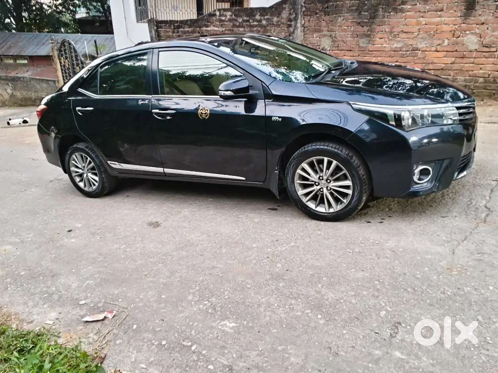 Toyota Altis Automatic Top Model