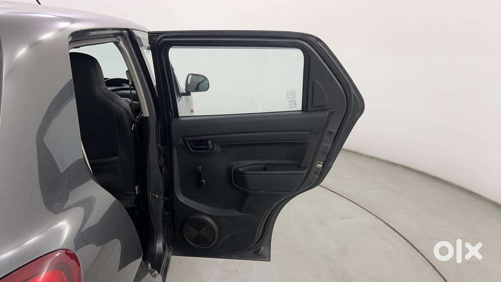 Maruti Suzuki S-presso 1.0 Vxi Cng, 2021, Cng & Hybrids