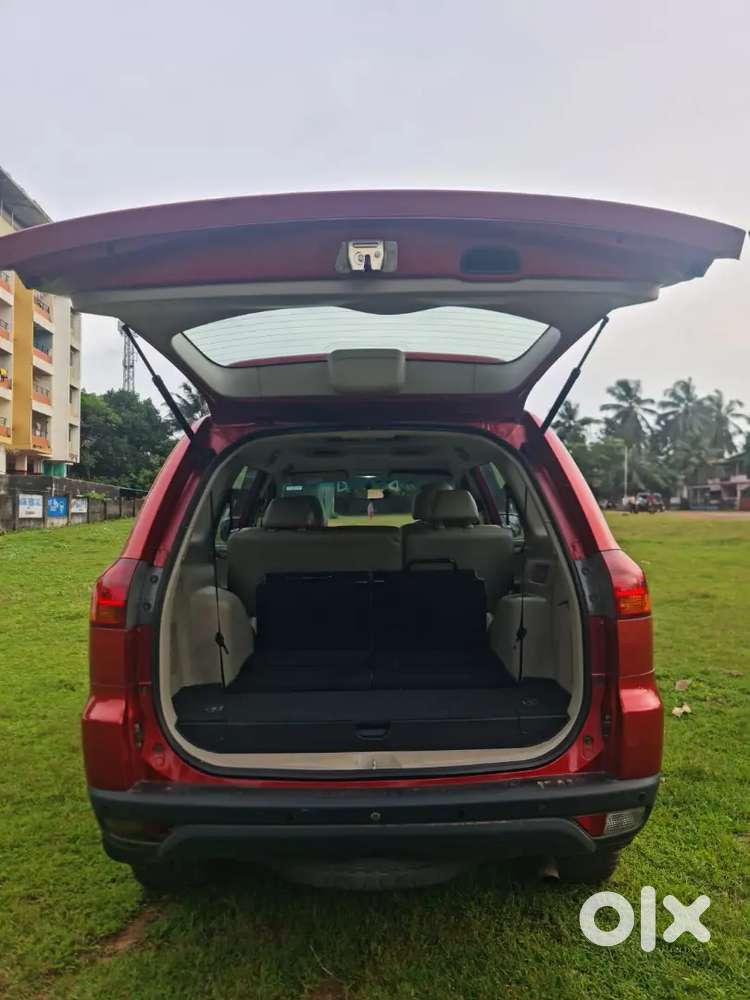 Mitsubishi Pajero Sport 2015 Diesel Well Maintained