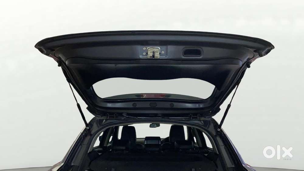 Maruti Suzuki Grand Vitara Alpha Smart Hybrid, 2023, Petrol