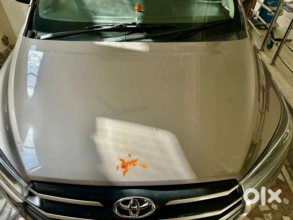 Toyota Innova Crysta 2016 Diesel Well Maintained