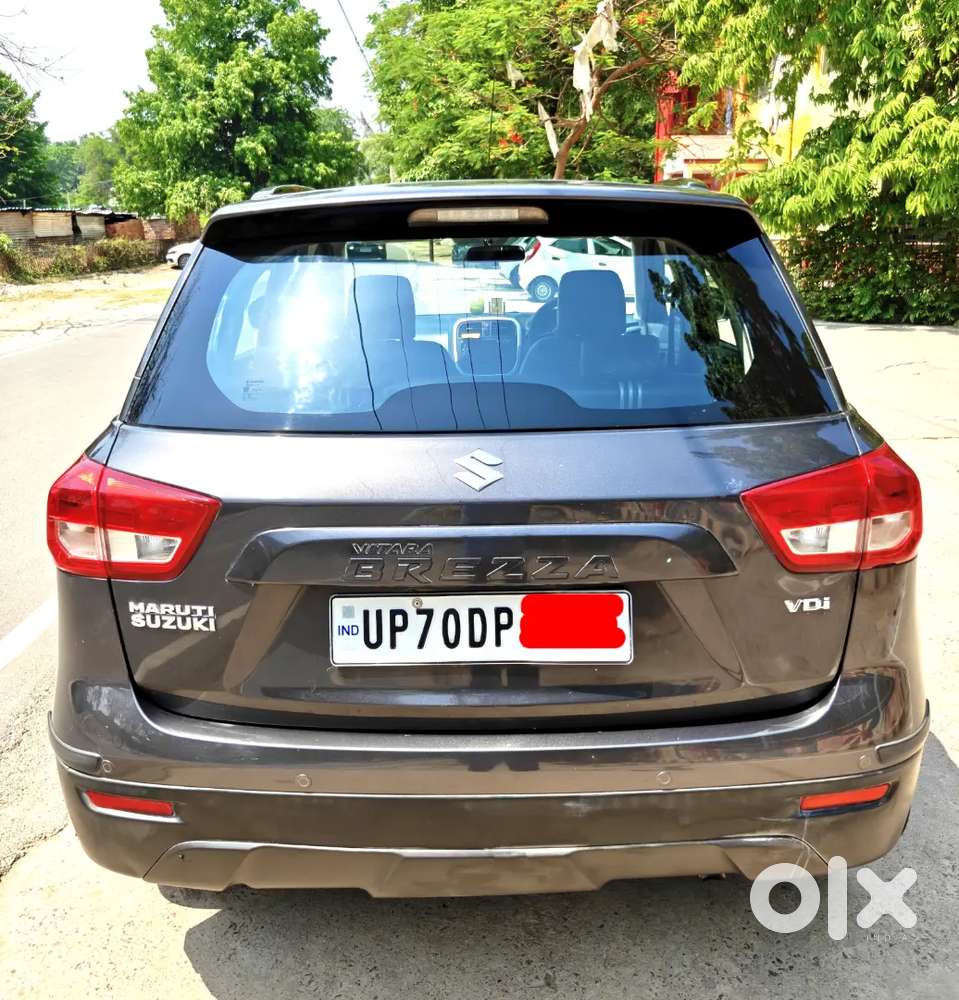 Vitara Brezza Vdi (0) Dec. 2016 Model,grey Color.up70 Dp & 72000 Kms