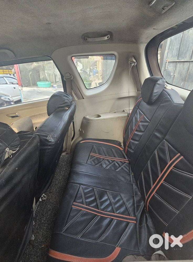 Maruti Suzuki Ertiga Vxi Abs Bs Iv, 2014, Petrol