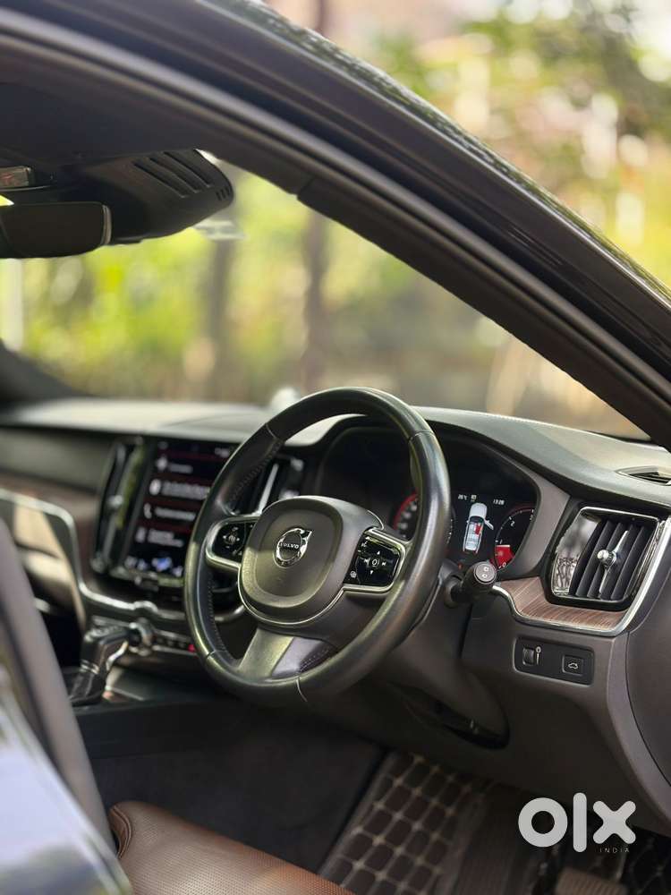 Volvo Xc60 D5 Inscription, 2021, Diesel