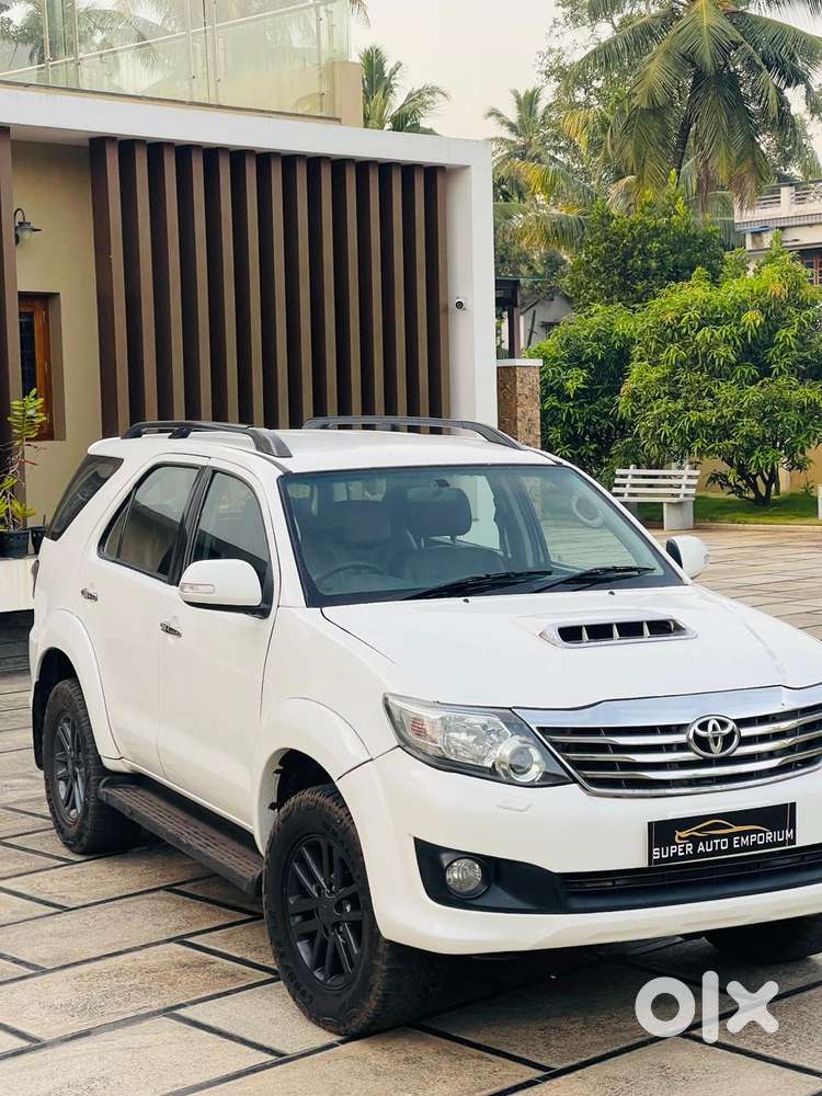 Toyota Fortuner 4x4 At 2.8 Diesel, 2015, Diesel