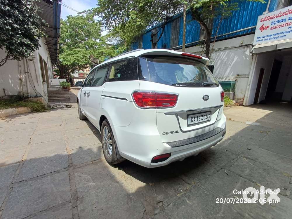 Kia Carnival Limousine, 2020