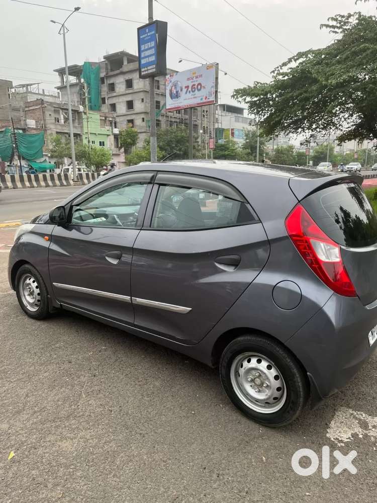 Hyundai Eon Era +, 2017, Petrol
