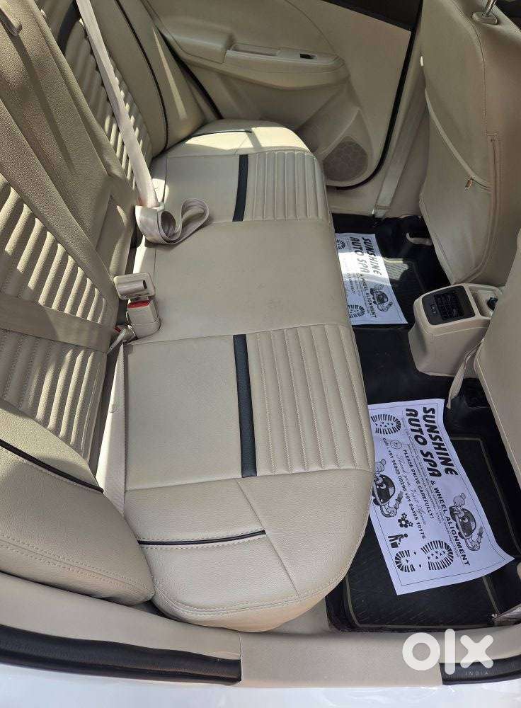 Maruti Suzuki Dzire 1.2 Zxi Plus, 2023, Petrol