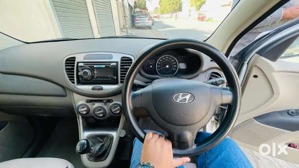 Hyundai I10 2013 Cng & Hybrids 80000 Km Driven