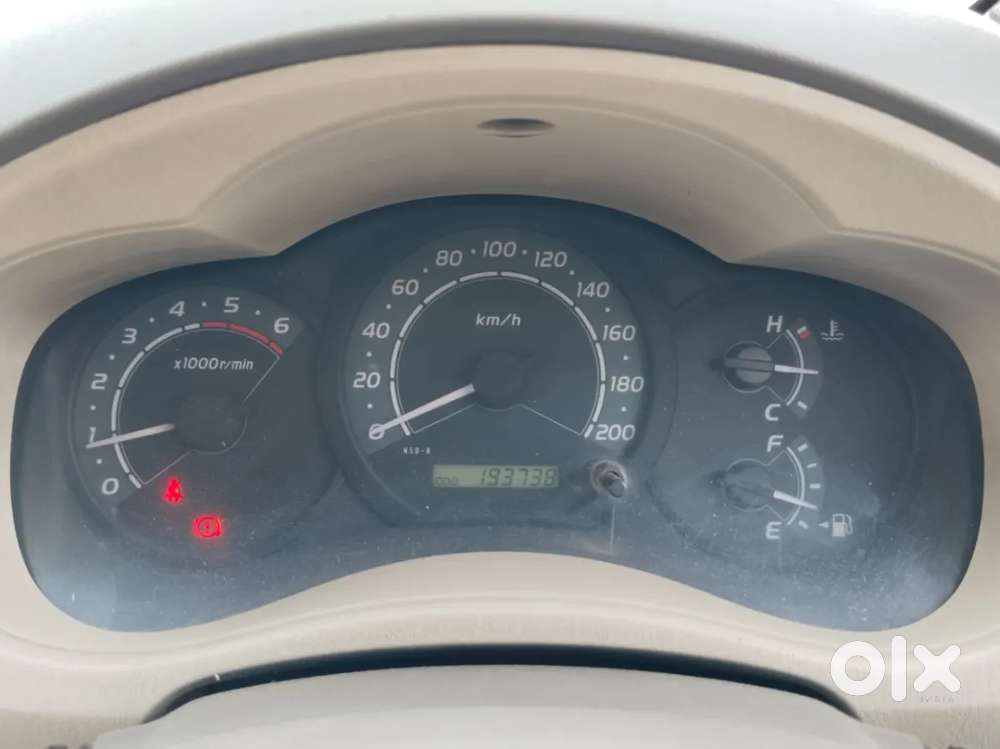 Toyota Innova, 2011, Diesel