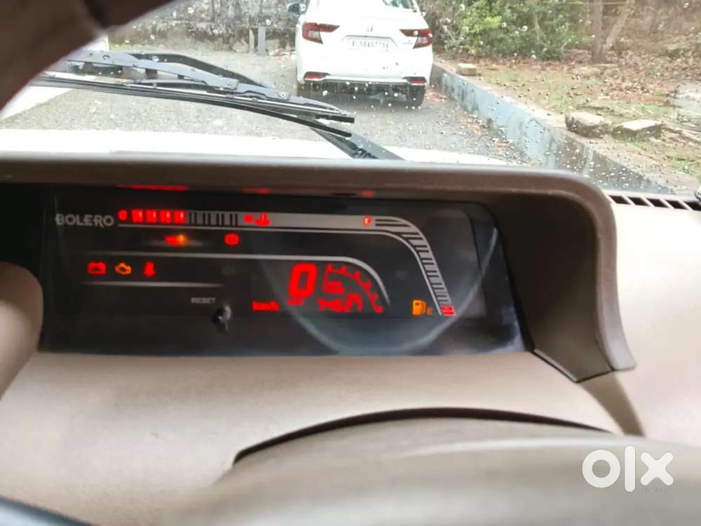 Mahindra Bolero 2018 Diesel 74000 Km Driven