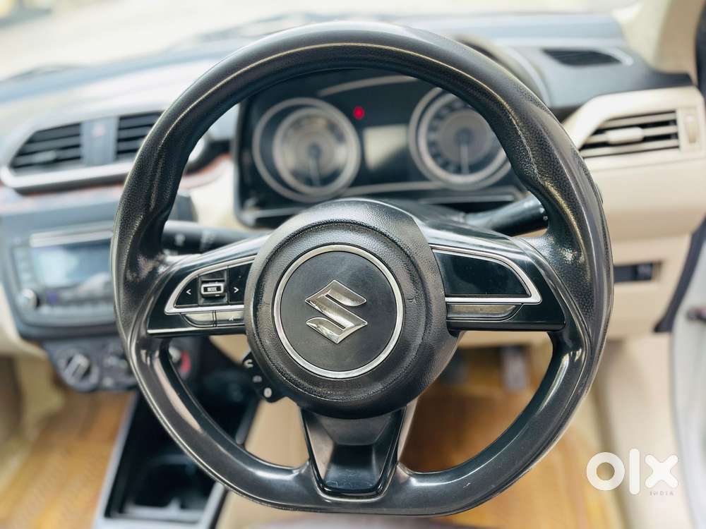 Maruti Suzuki Dzire 1.2 Vxi, 2017, Petrol