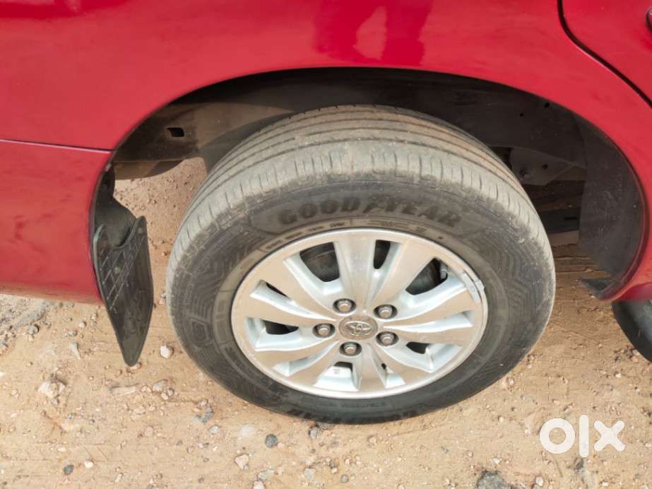 Toyota Innova 2009-2011 2.0 Vx 8 Str, 2009, Diesel