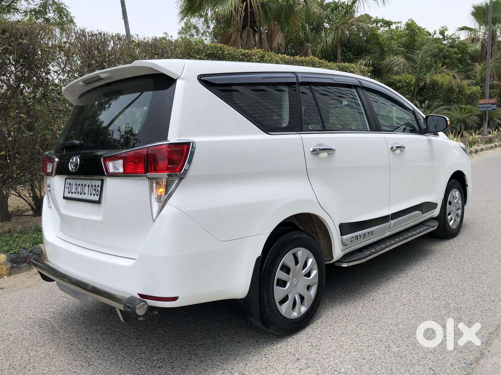 Toyota Innova Crysta 2.4 G Mt 7 Str, 2025, Diesel