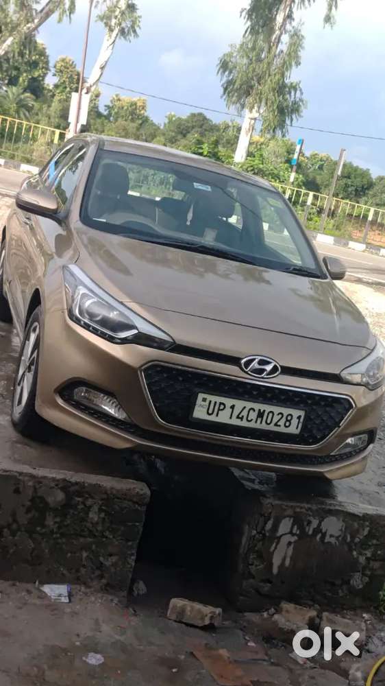 Hyundai I20 Asta 2015 Dual Tone