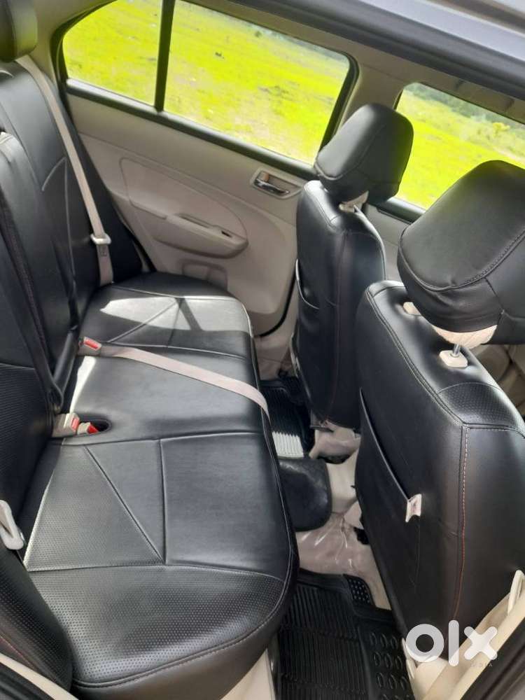 Maruti Suzuki Swift Dzire 1.2 Vxi Bsiv, 2013, Petrol