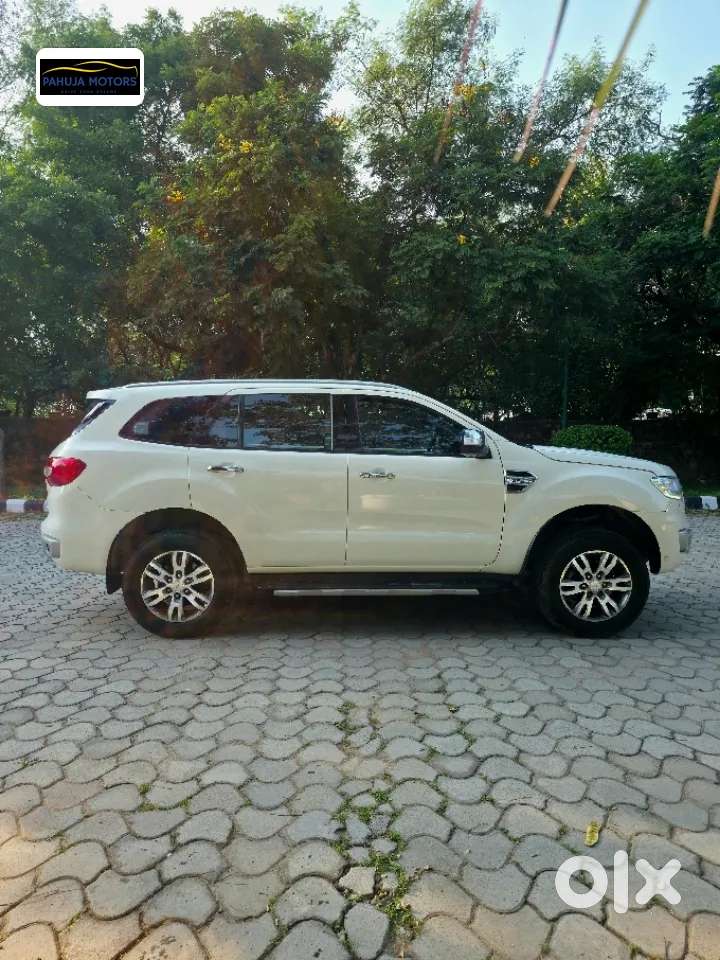 Ford Endeavour 3.2 Titanium At 4x4, 2017, Diesel