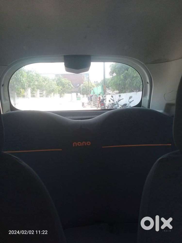 Tata Nano Genx Xta, 2016, Petrol