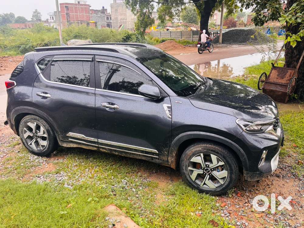 Kia Sonet Petrol Well Maintained