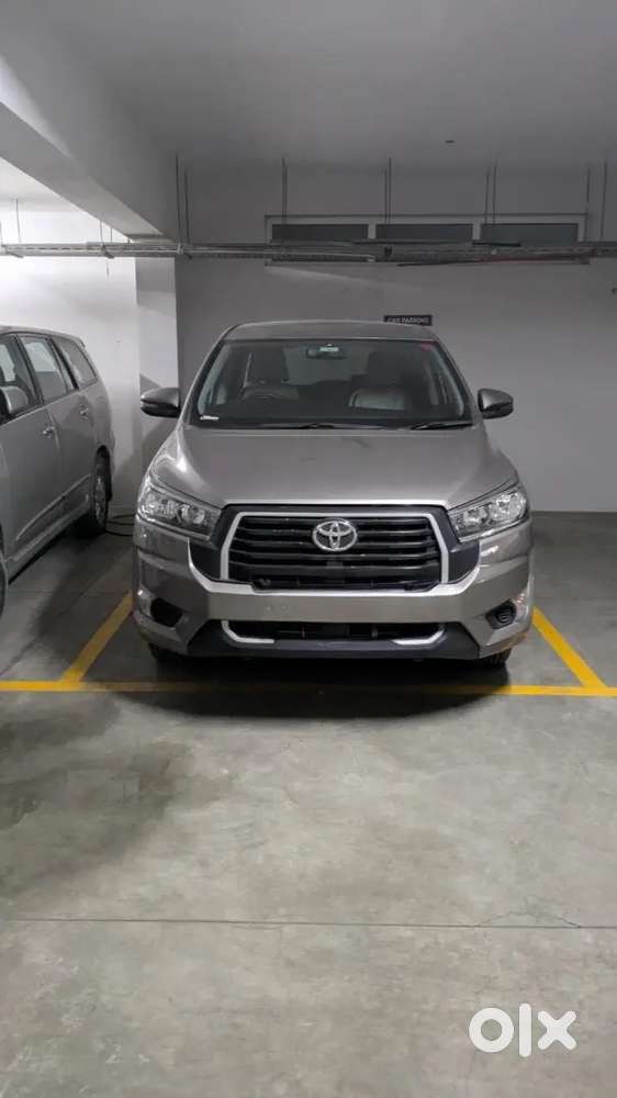 Toyota Innova Crysta 2023 Diesel Mt 7str