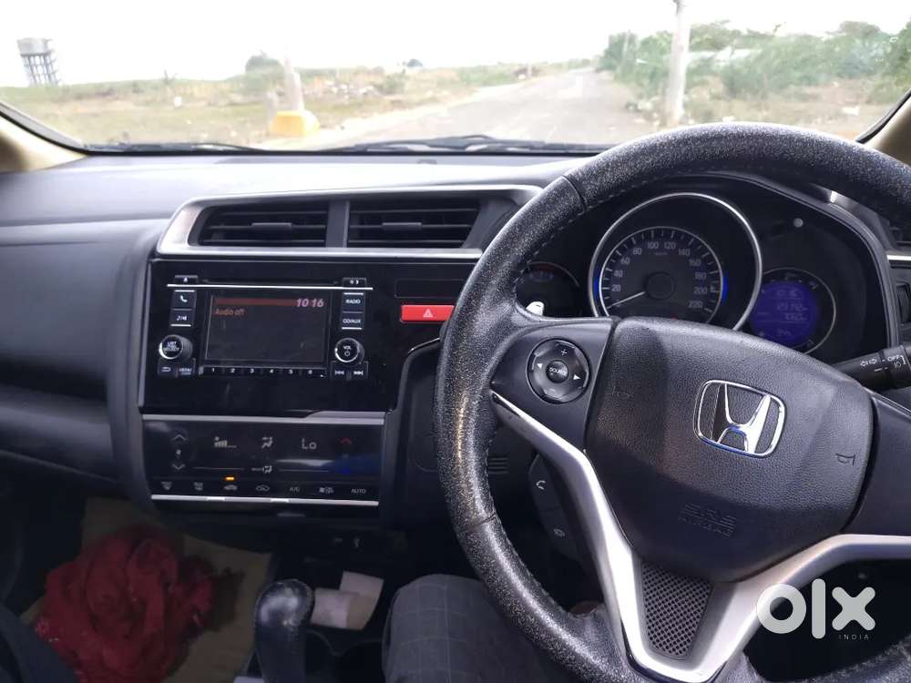 Honda Jazz 2015 V At I-vtec