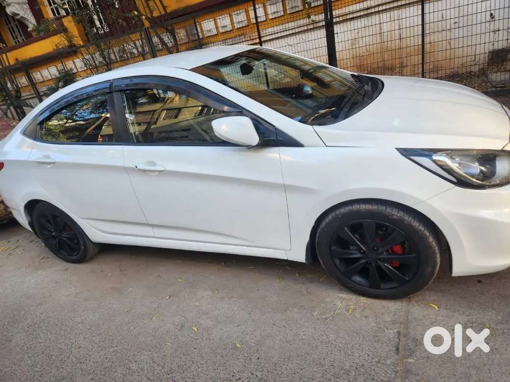 Hyundai Fluidic Verna 2013