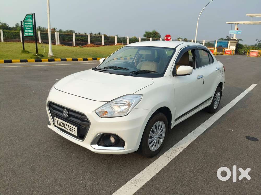 Maruti Suzuki Dzire 1.2 Vxi, 2022, Petrol