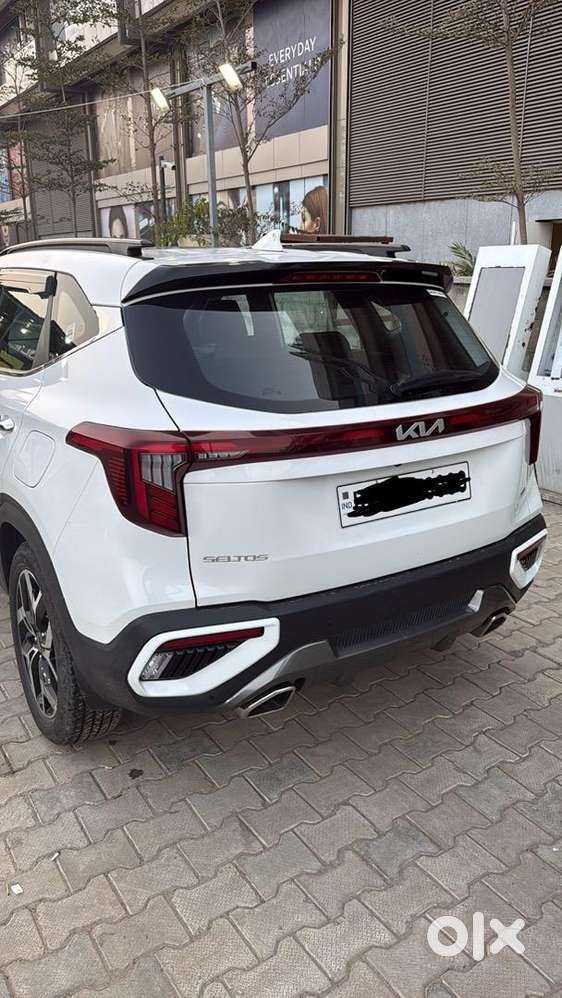 Kia Seltos Petrol Well Maintained