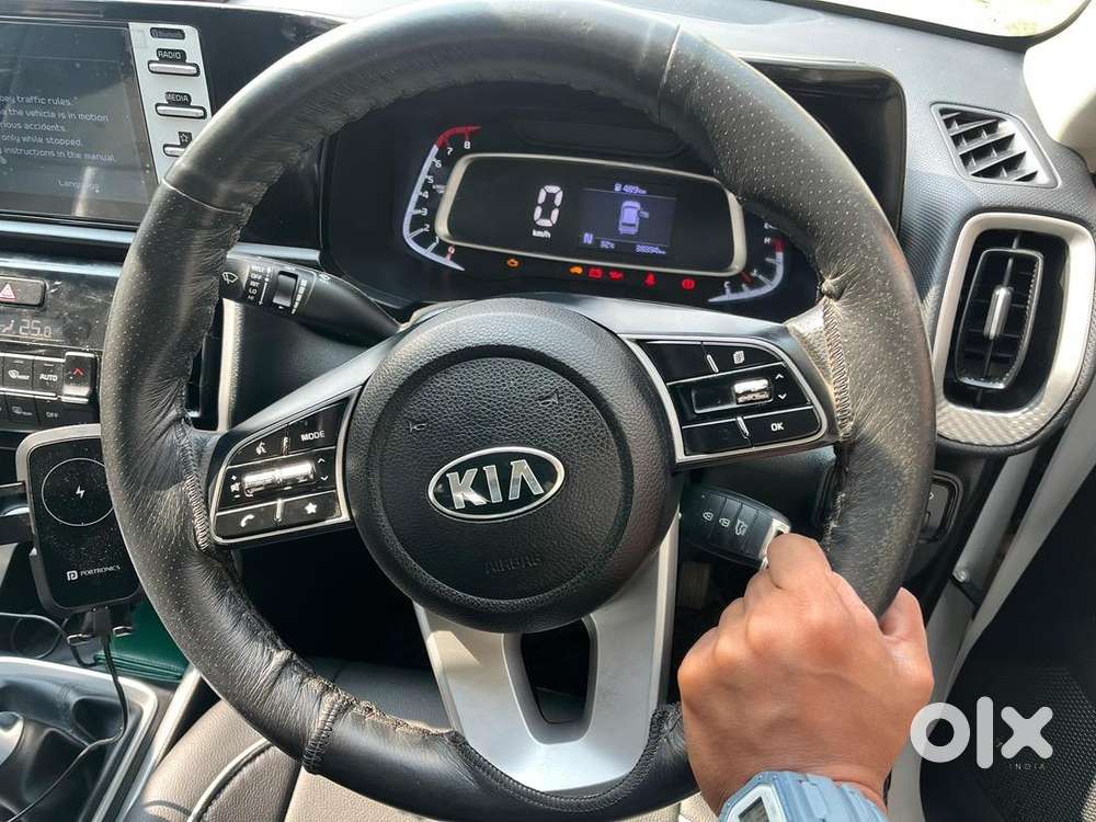 Kia Sonet 2020 Petrol Well Maintained