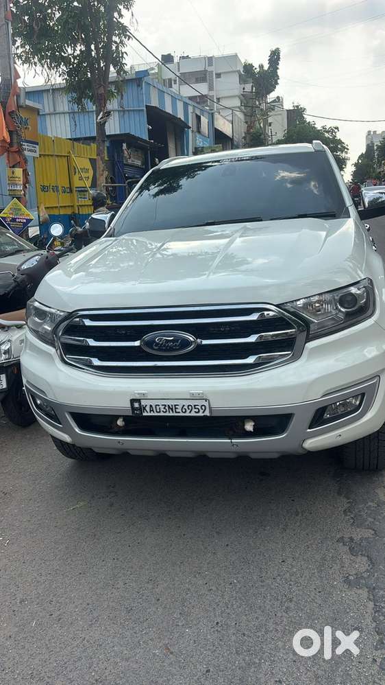 Ford Endeavour Diesel 2019 , Showroom Maintained , Brand New Tyres