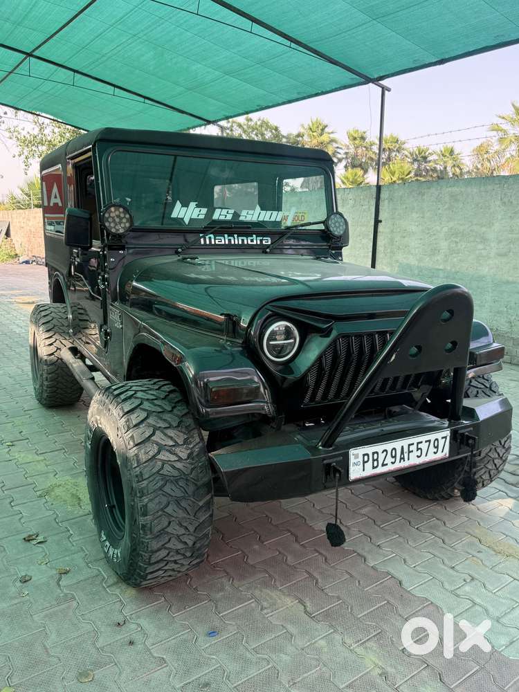 Mahindra Thar 2.2 Ax (o) Convertible Diesel Mt 4wd, 2015, Diesel