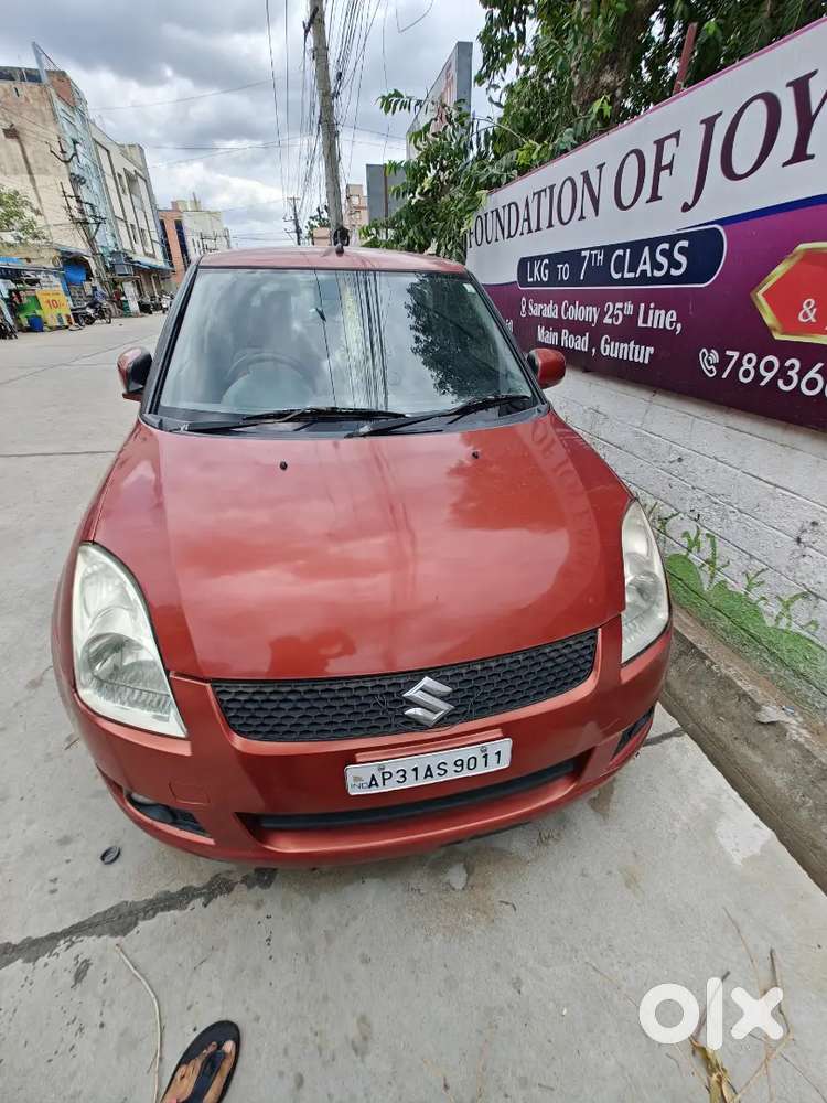 Volkswagen Vento Diesel 2011 Model And Swift 2007 Are For Sale