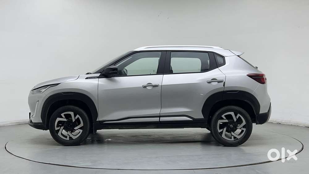Nissan Magnite 1.0 Xv, 2023, Petrol