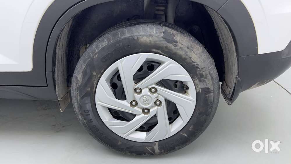 Hyundai Creta 1.5 E Petrol, 2024, Petrol